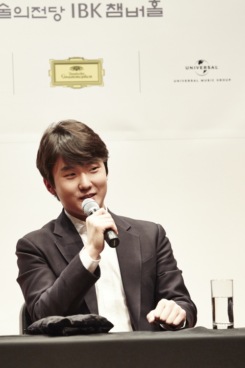 세계적 피아니스트 조성진, 통영 중고생 위한 ‘스쿨콘서트’ 연다