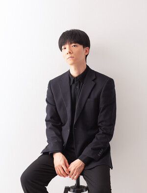 [클래식 人사이드] '감성 천재' 피아니스트 김준한 "숨 쉬듯 자연스러운...