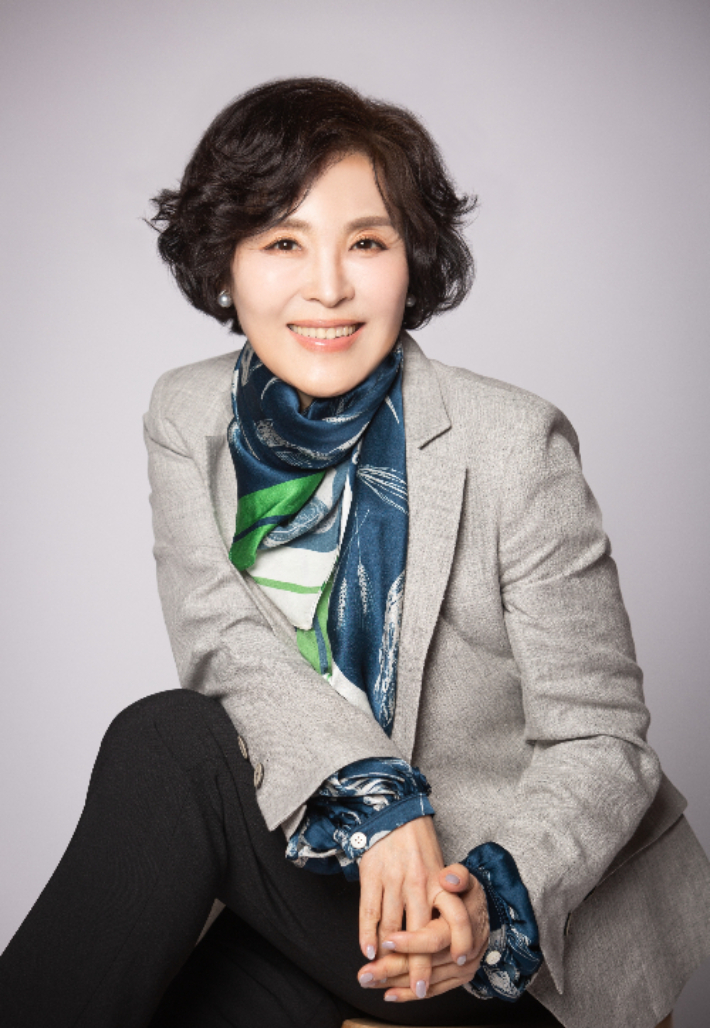 대전예술의전당 이영신 관장의 예술과 신앙 여정