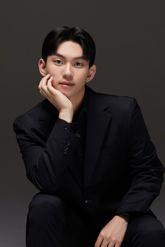 '18세 피아니스트' 손세혁, 프라하 봄 국제 음악 콩쿠르 1위