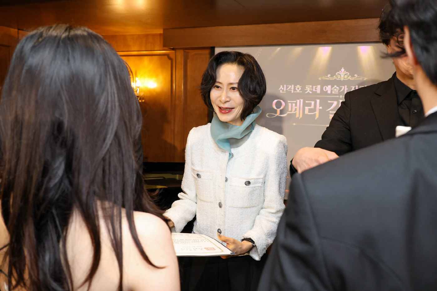 장혜선 롯데장학재단 이사장 "재능 있는 예술가, 국내서 꽃 피워야"